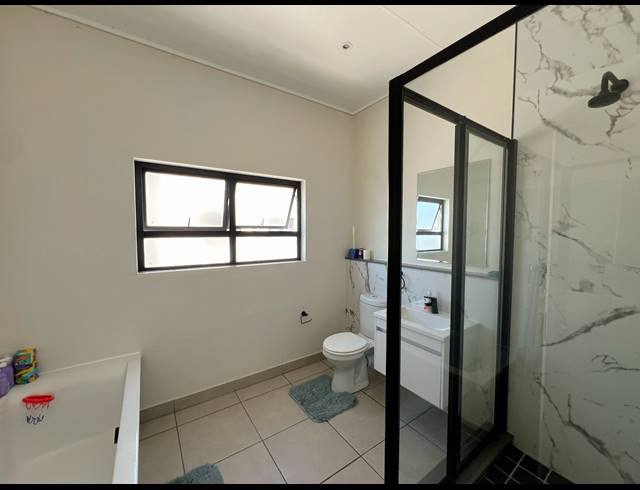 2 BEDROOM APARTMENT TO LET IN SANDOWN